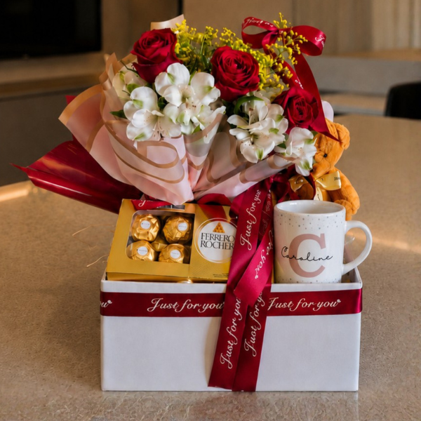 Cesta com Caneca Personalizada